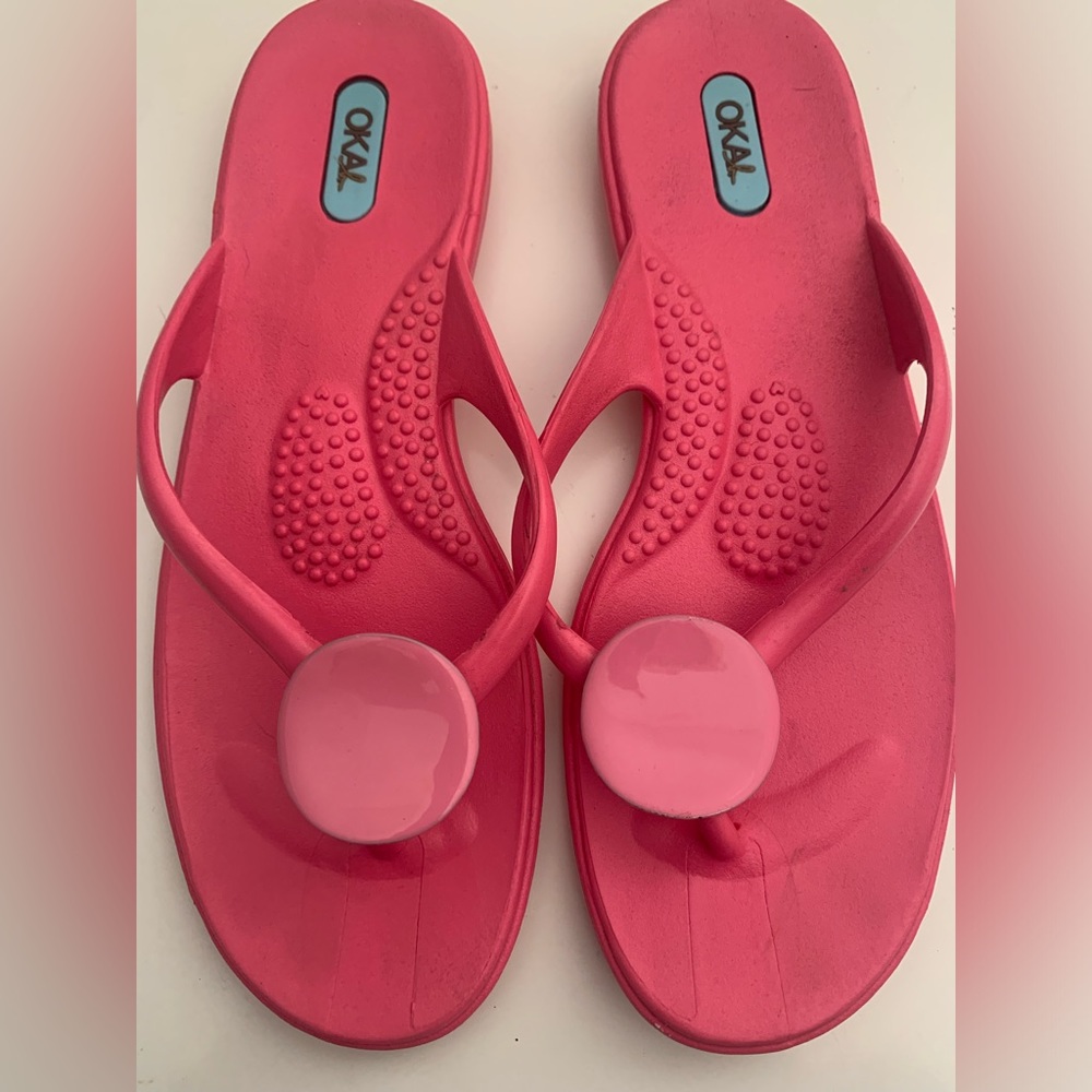 Okal Sandals in Hot Pink Size‎ Medium